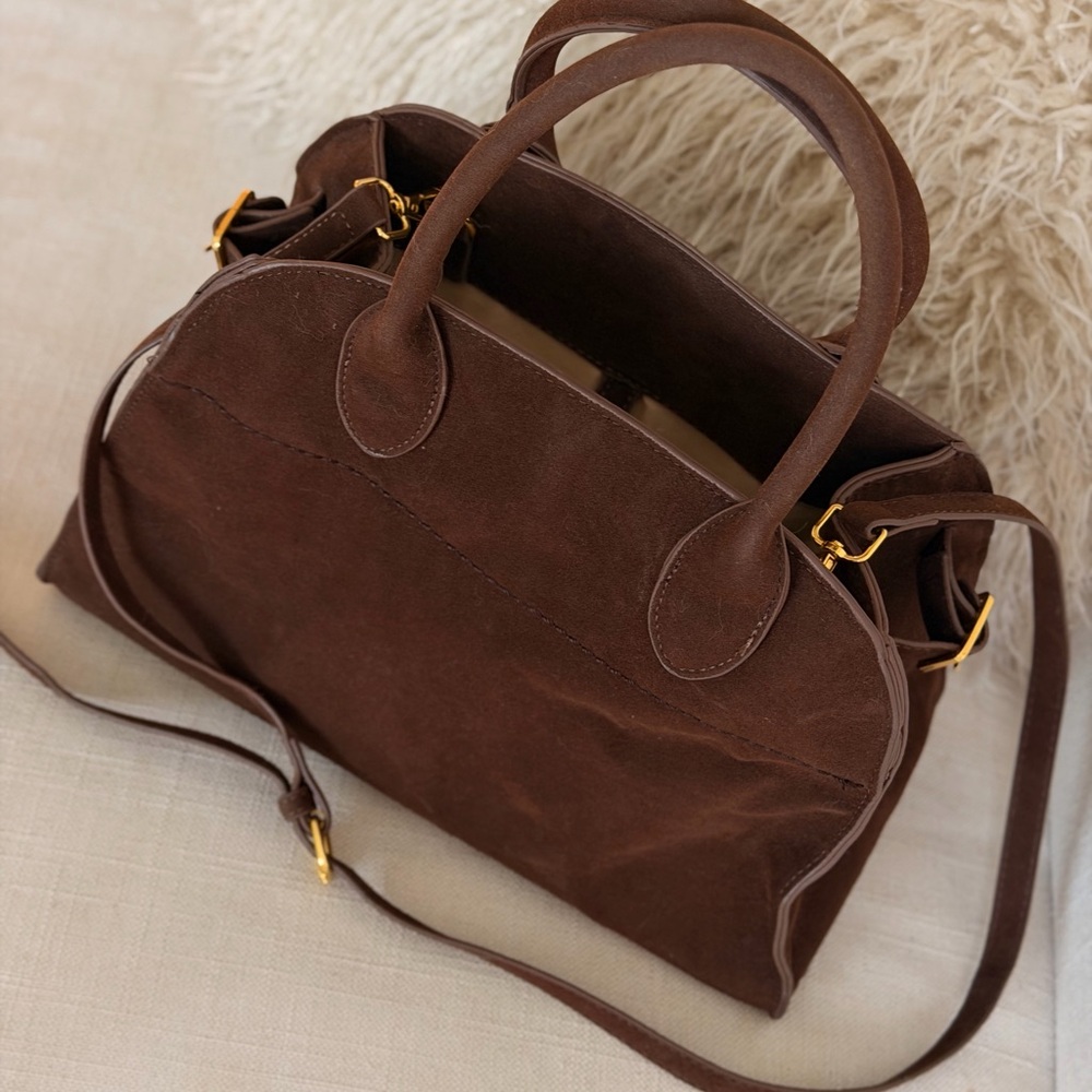 Elegant Brown Leather Handbag